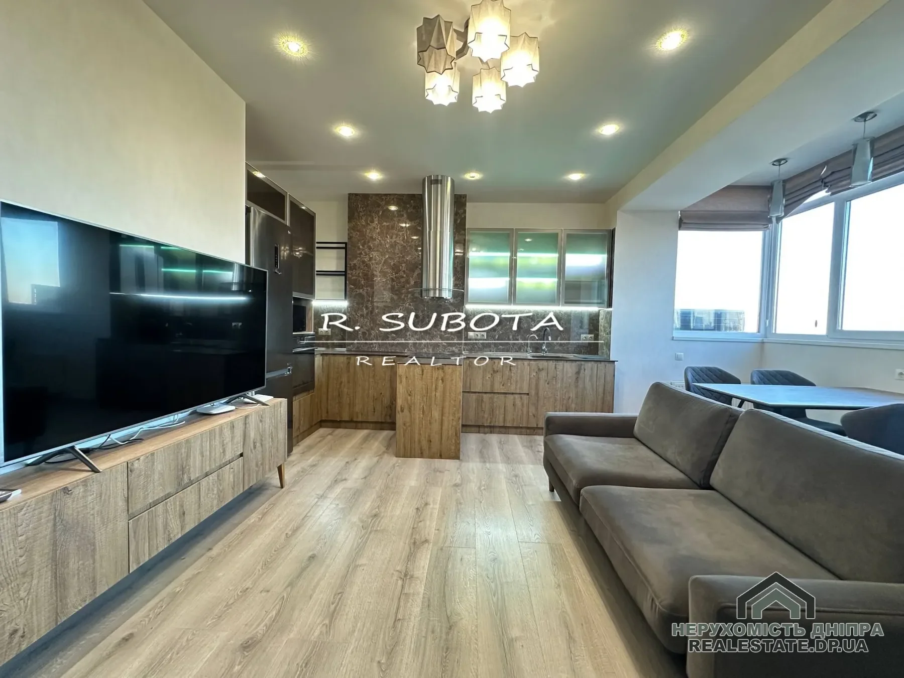 Продам 4 кімнатну квартиру 83 м² ЖК Баку, парк Чкалова · 2