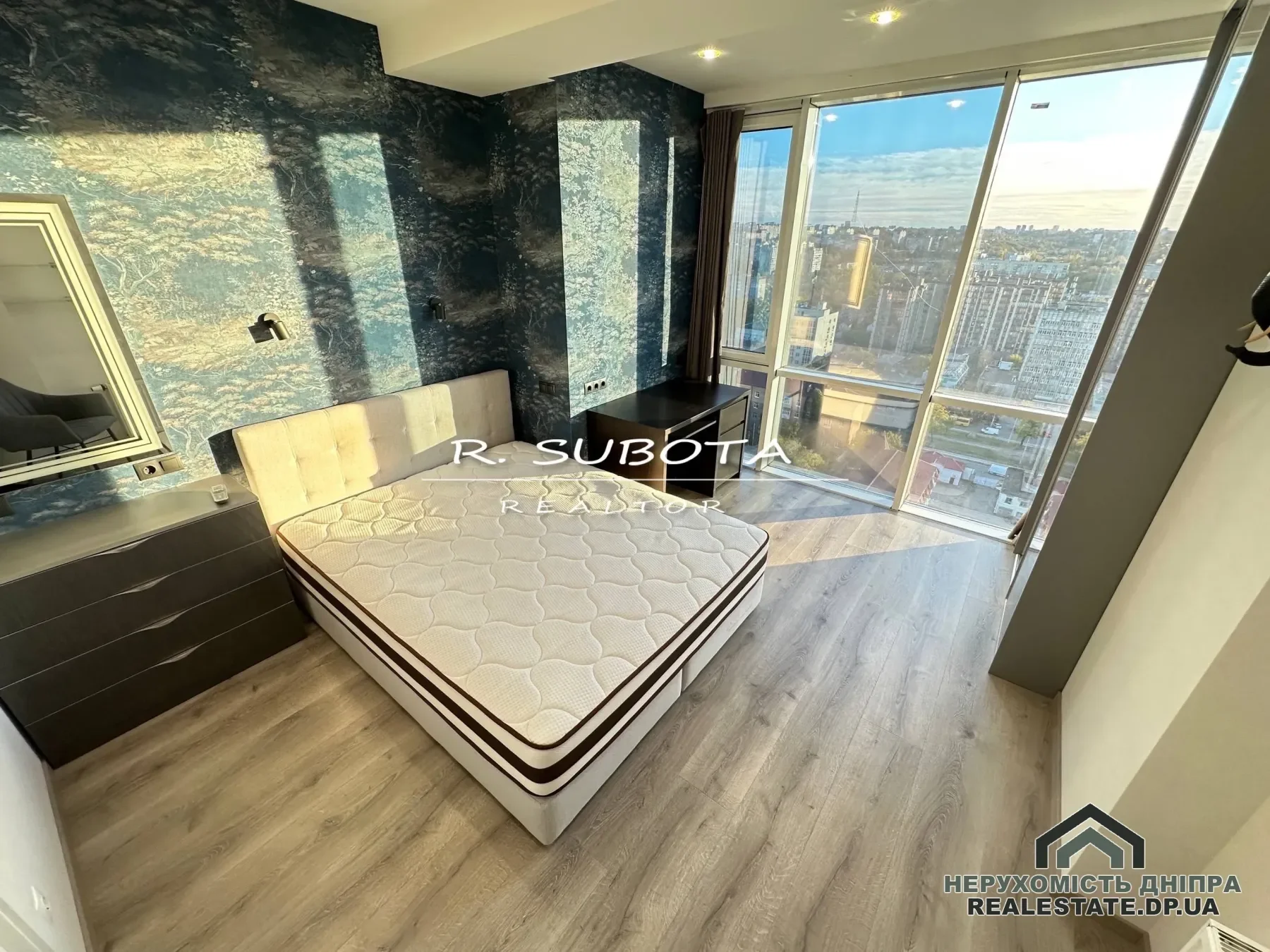 Продам 4 кімнатну квартиру 83 м² ЖК Баку, парк Чкалова · 4