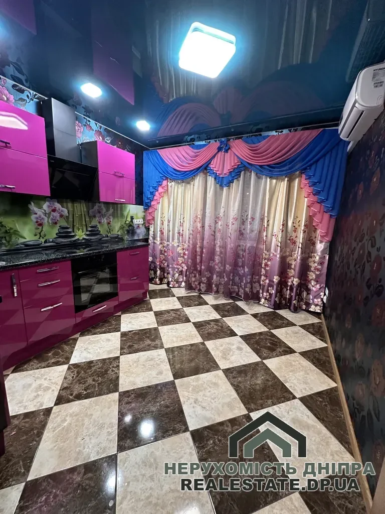 Продам 2к квартиру 47 м² ЖК Молодіжний Каменський Бєляєва вул. 8 корп. 1