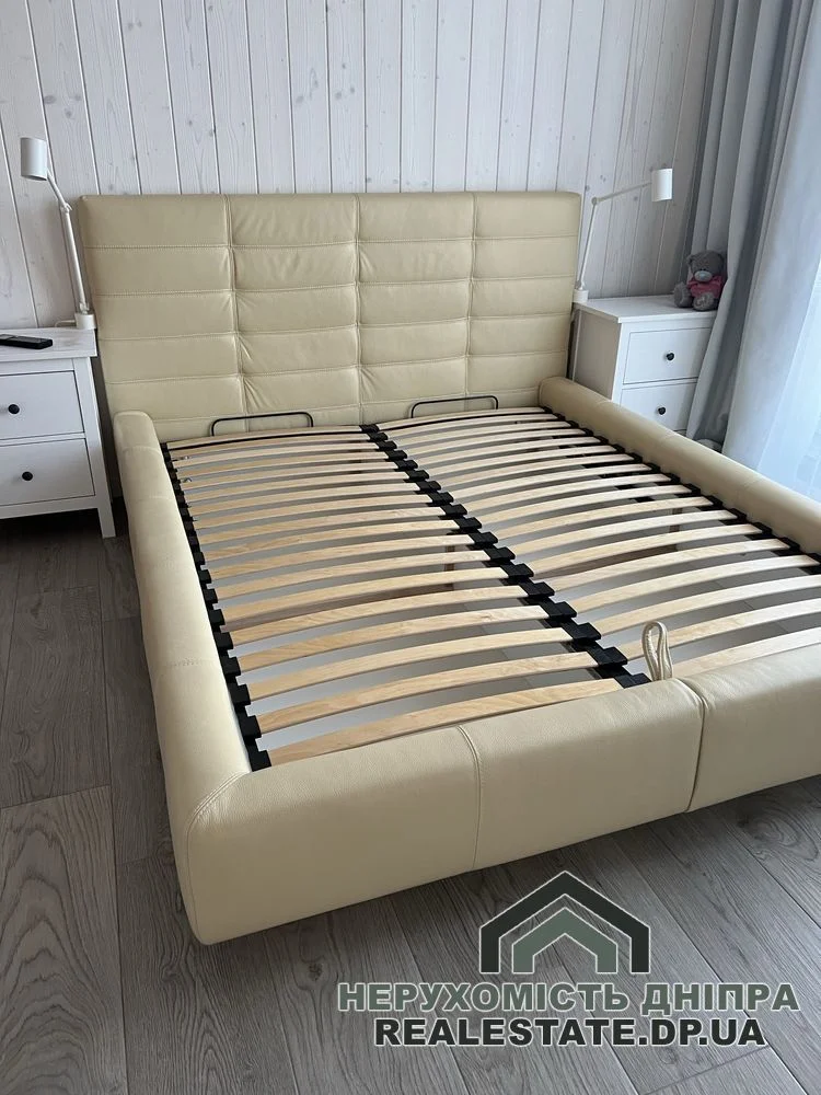 Продам 1 комнатную квартиру 43 м² с ремонтом ЖК Фаворит
