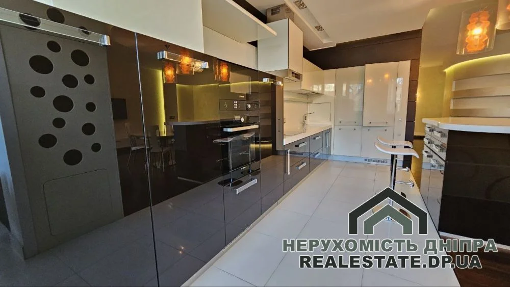 Продам 3к квартиру 138 м² ЖК Каскад