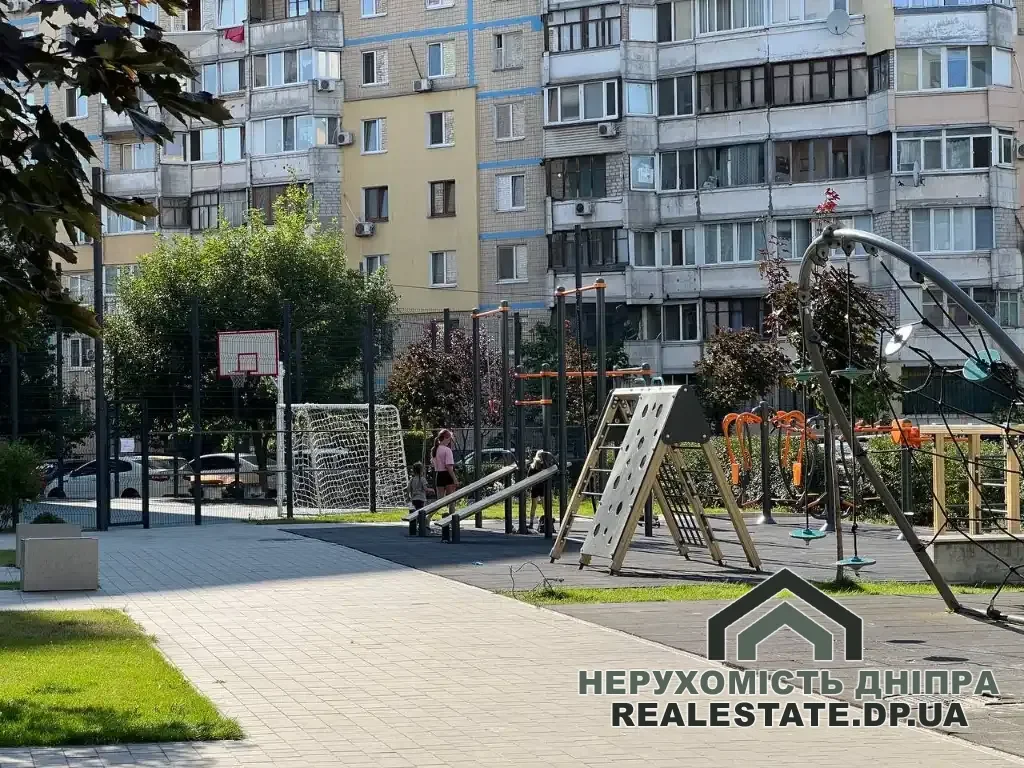 Продам 1к квартиру 48.9 м² ЖК Молодіжний ж/м Каменський, вул Бєляєва