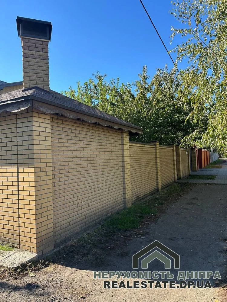 Продам будинок 4кімнати 160 м² ділянка 4 соткі просп. Слобожанский, Клочко · 3