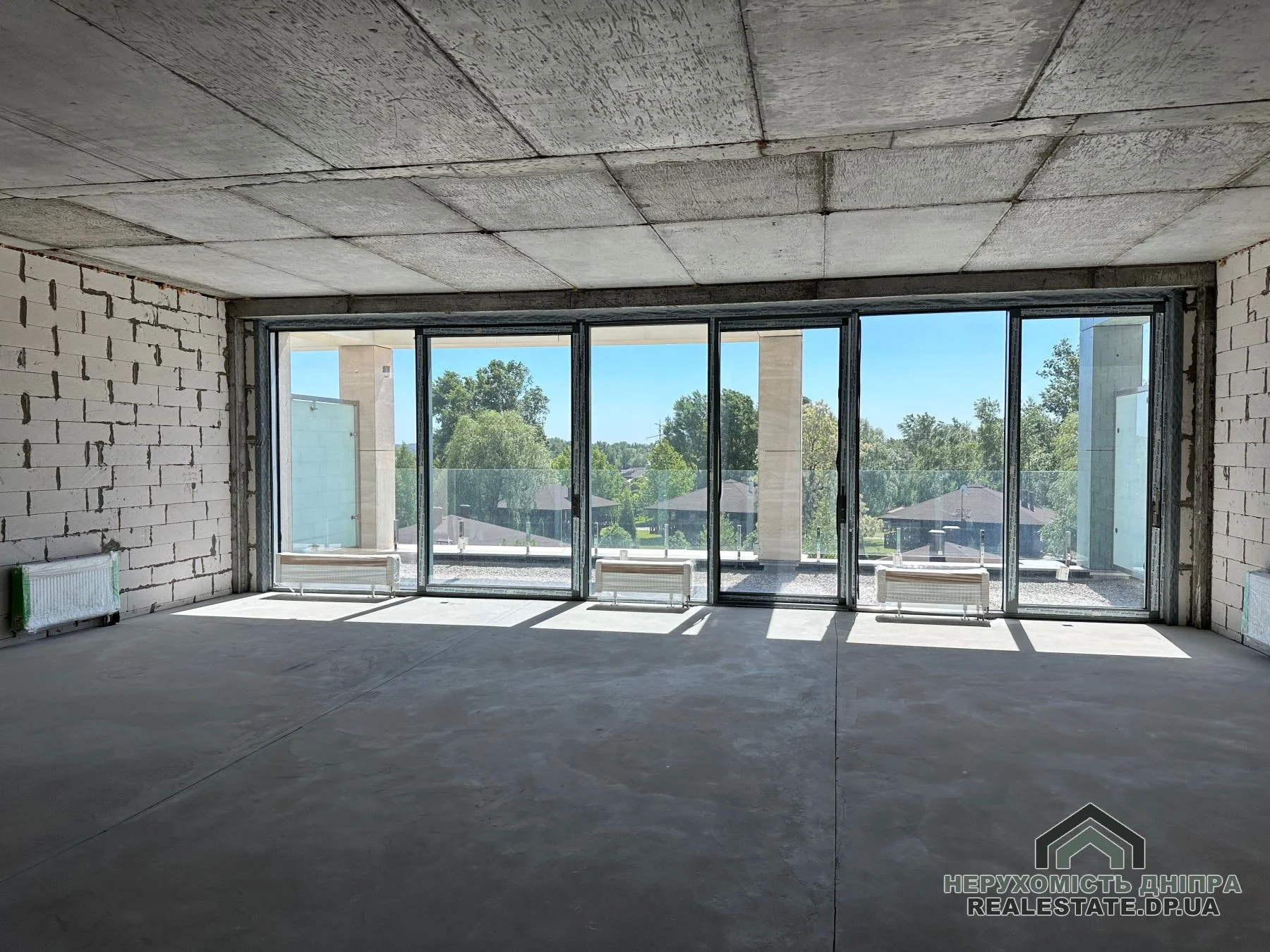Продам 3к квартиру 119.50 м² с терасою ЖК Бартоломео Bartolomeo Resort Town · 3