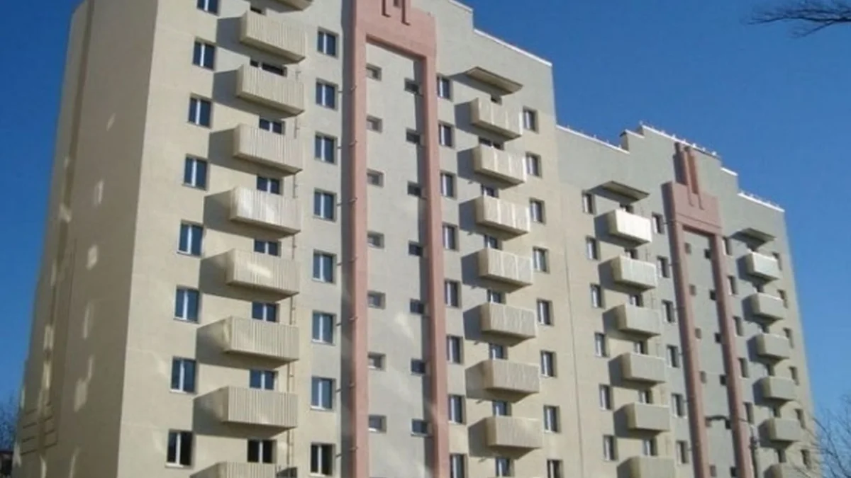ЖК ул. Сечевых Стрельцов (Артема), 90б