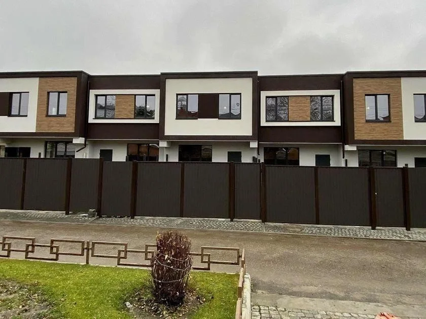 Таунхауси Living Place